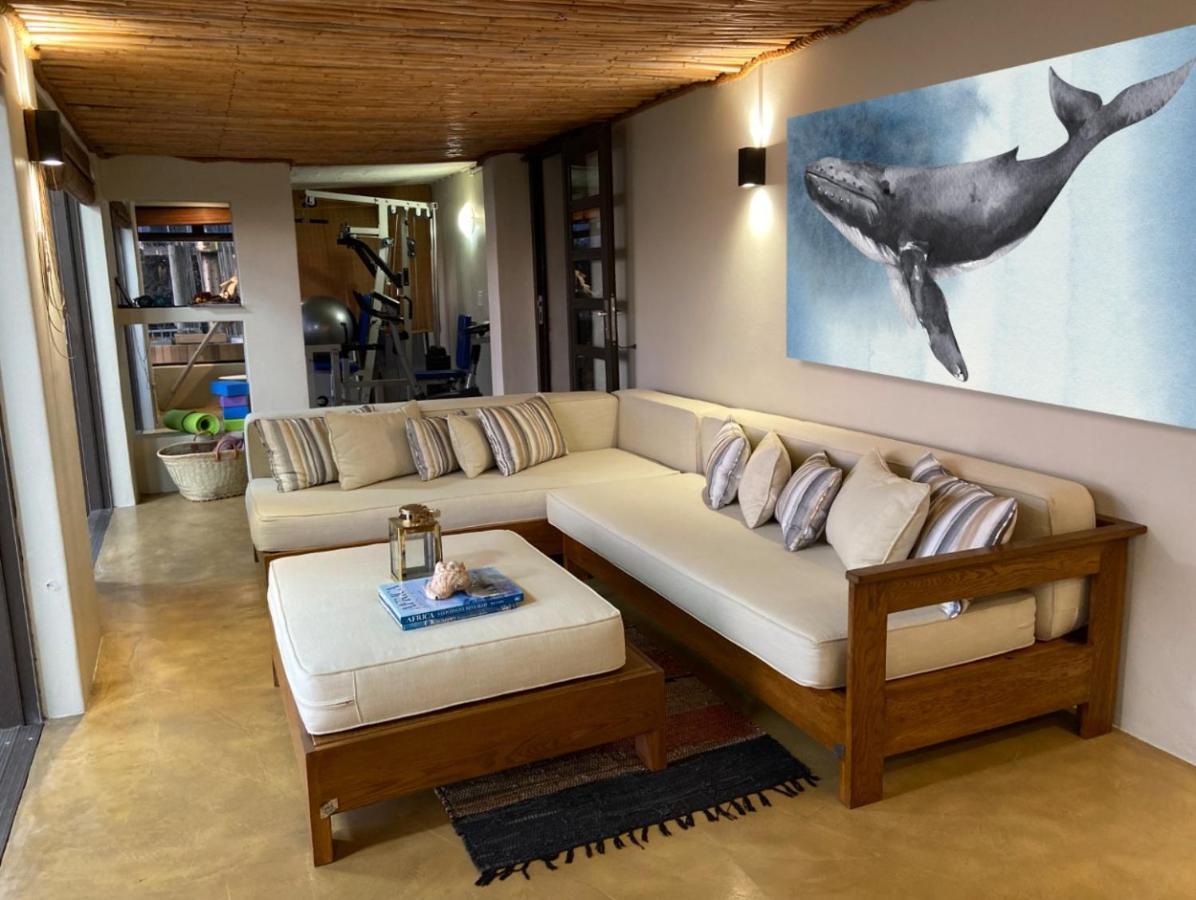 Whale Huys Luxury Oceanfront Eco Villa Gansbaai Esterno foto