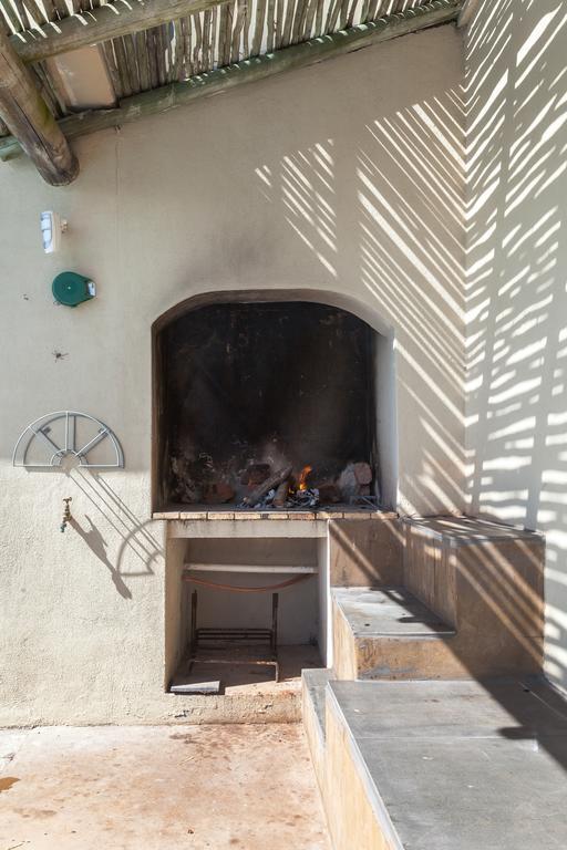 Whale Huys Luxury Oceanfront Eco Villa Gansbaai Esterno foto