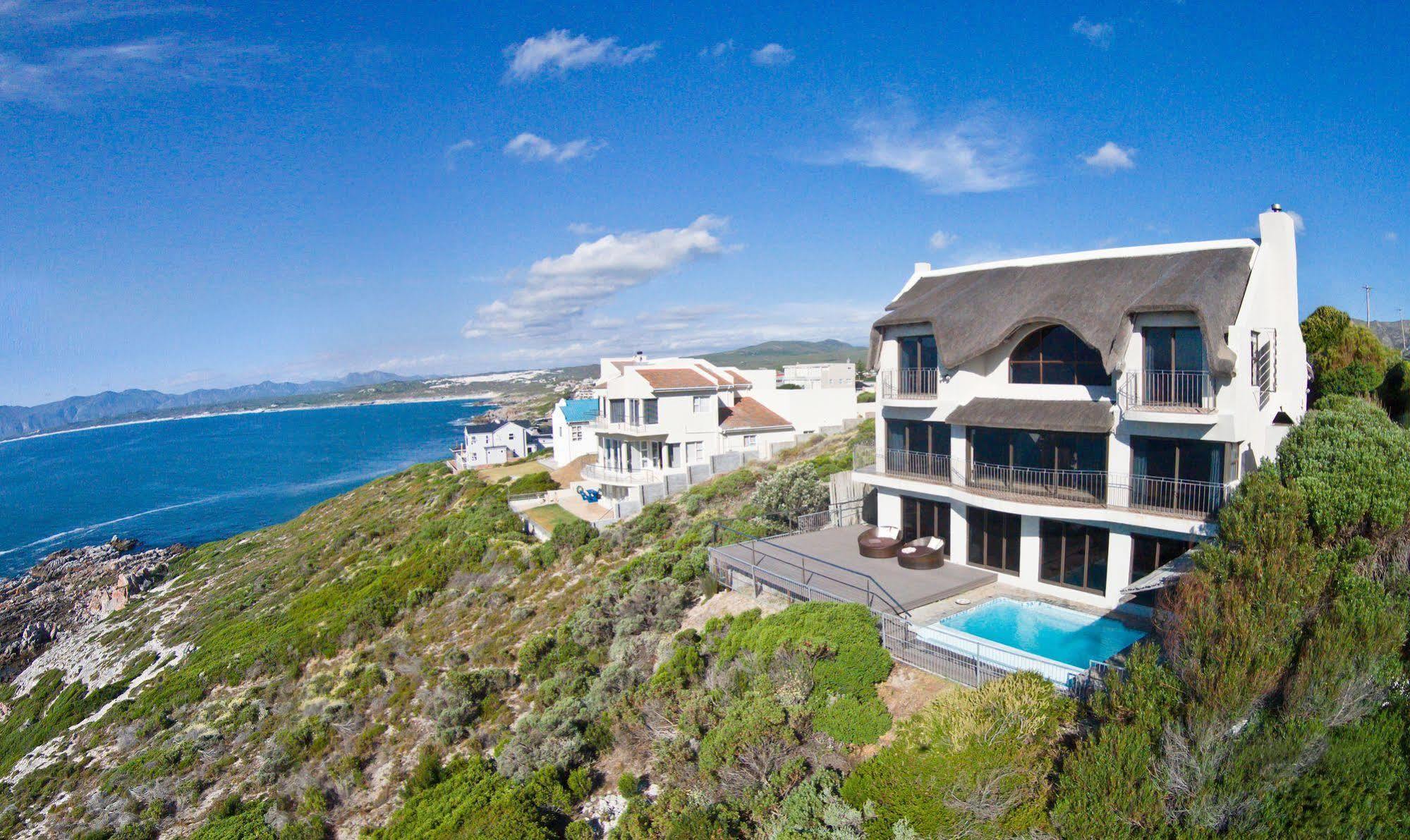 Whale Huys Luxury Oceanfront Eco Villa Gansbaai Esterno foto